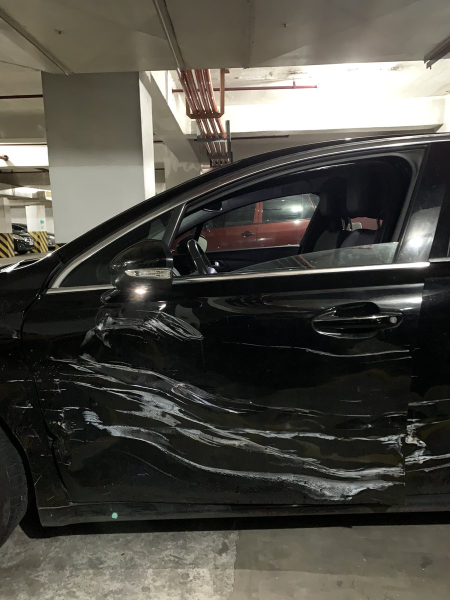 josemargo's tweet photo. How I almost died from a car accident in Quezon City because of the government’s incompetence and a series of injustices.

A thread(1/7) https://t.co/eAzjJEHhzi