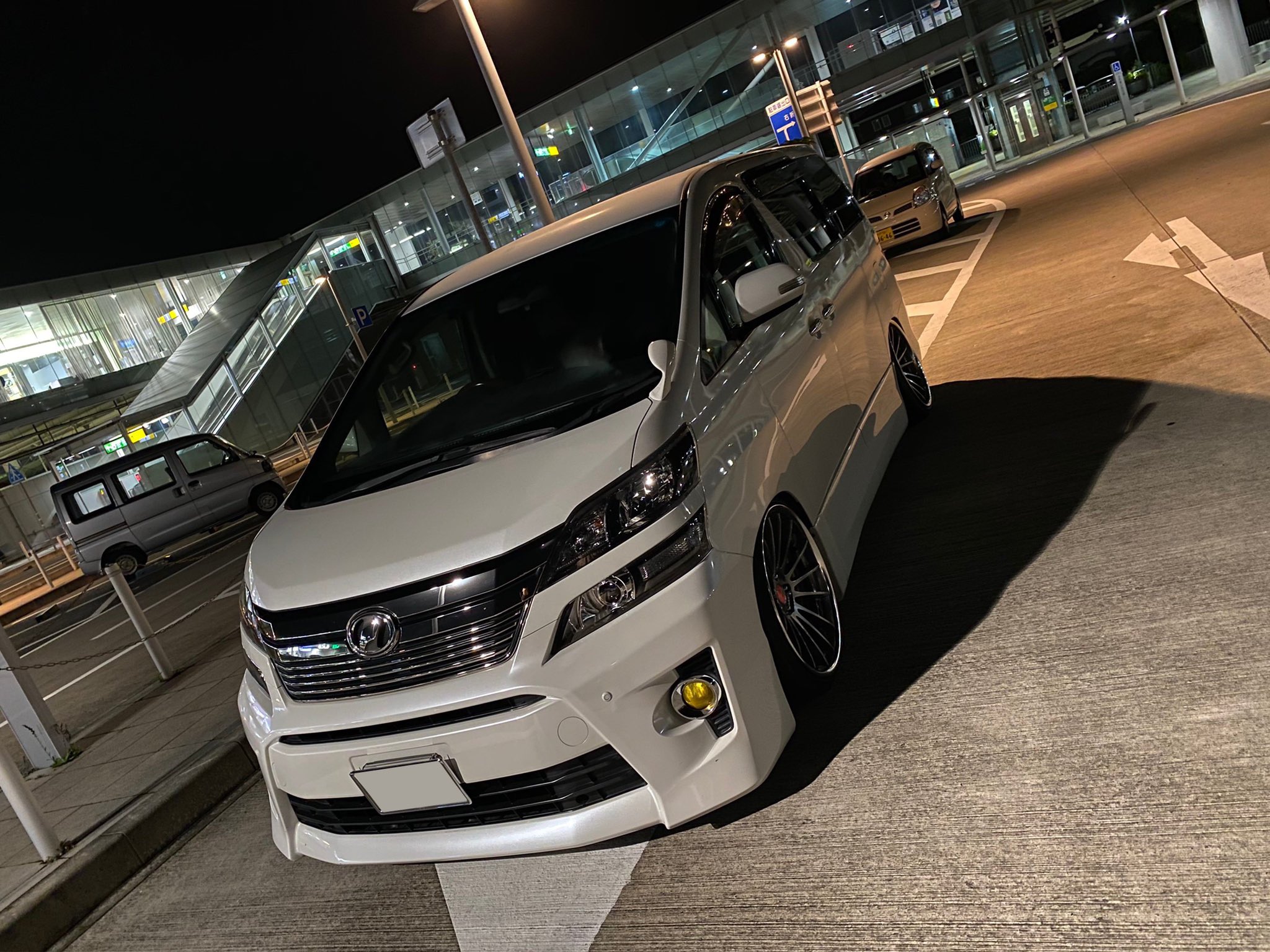 すかい 固ツイ 茨城でヴェルファイア乗ってます 知識全然無いですが車好きです 車種問わずよろしくお願いします ヴェルファイア Anh トヨタ 車好きと繋がりたい 茨城 T Co Rhdtzltjk7 Twitter