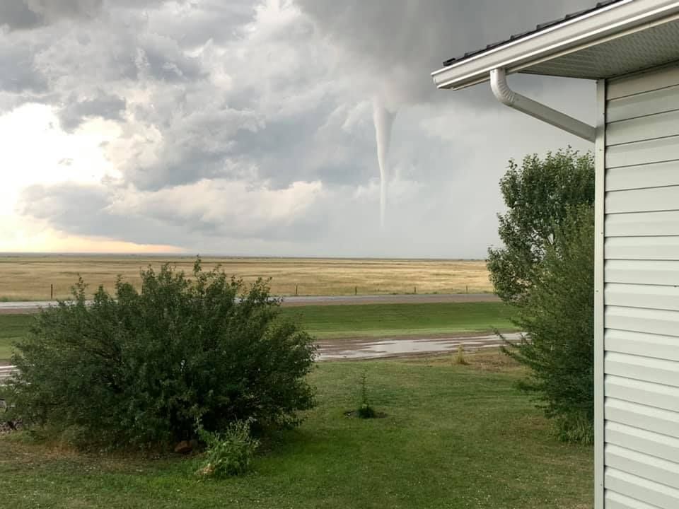 return2rural's tweet photo. We had a crazy storm on Monday that came through the area.

Hopefully, everyone was safe and unharmed.

Photo shared by Haley Powell

#R2RPartners #R2R #SpecialAreas #Alberta https://t.co/TuSb3hQtTz