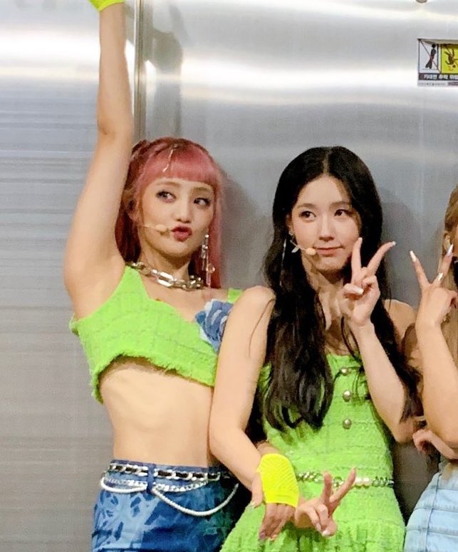 เสื้อหรือเสดผ้า
