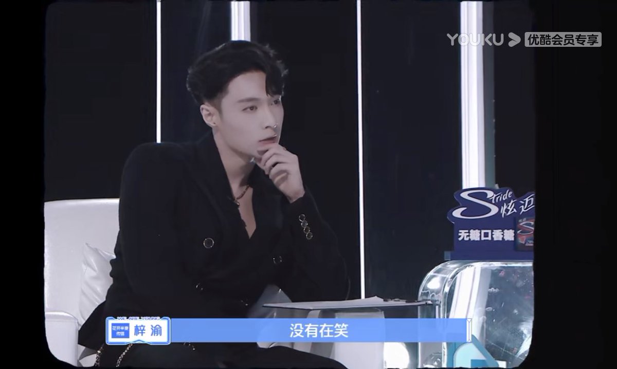 fleurdeLAYs's tweet photo. #PDZhang #LayZhang @layzhang https://t.co/f5HfacMAgq