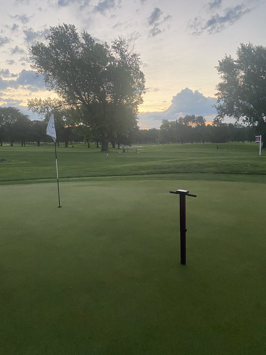 e_bice's tweet photo. My view this morning can’t be beat. #elkscc #golf #beautiful #golfers #superintendentlife https://t.co/5KoAtwNcgE