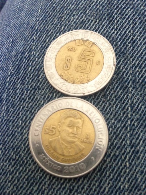 guardiacivil's tweet photo. Ten cuidado a ver si te van a "Dar el gatazo" 🤣 con los 5 pesos mexicanos 🇲🇽. Hay quien los pasa por 2 €, pero solo valen 0,24 €. 🙄

🤭 ¡Ahorita! “¡Rífate por la banda!” y dale a RT 🔃 https://t.co/8ot8OqfSeQ