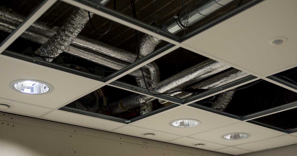 Transparantie @RIVM noodzakelijk, dringende oproep recirculatie te vermijden en lucht voldoende te verversen:  tnl.nu/advies-RIVM #coronavirus #luchtkwaliteit #ventilatie