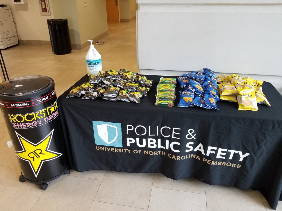 PoliceUncp's tweet photo. SNACK TIME! Be on the lookout for free snacks to help you make it thru to lunch. Today, we are set up in the Weinstein Health Sciences Building. https://t.co/Uz5qNOHZF9