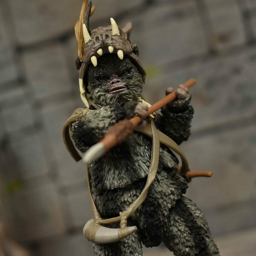 StarWarsTBS's tweet image. Teebo looking good!
📸: @eriveraa94
💥✌🏻💥
#teebo #ewok #returnofthejedi #rotj #starwars #starwarstheblackseries #starwarsblackseries #blackseries6inch #starwars6inch #starwarstoys #lucasfilm #hasbro #hasbropulse #t6is #thesixinchshow #toypic #toypics #… instagr.am/p/CDjDAIjH5Wi/