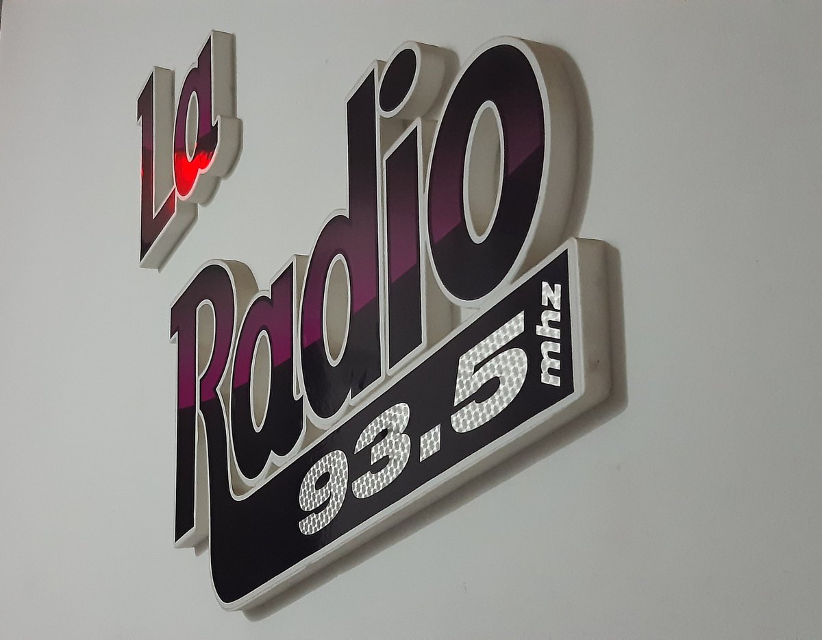 FM La Radio 93.5 tweet media