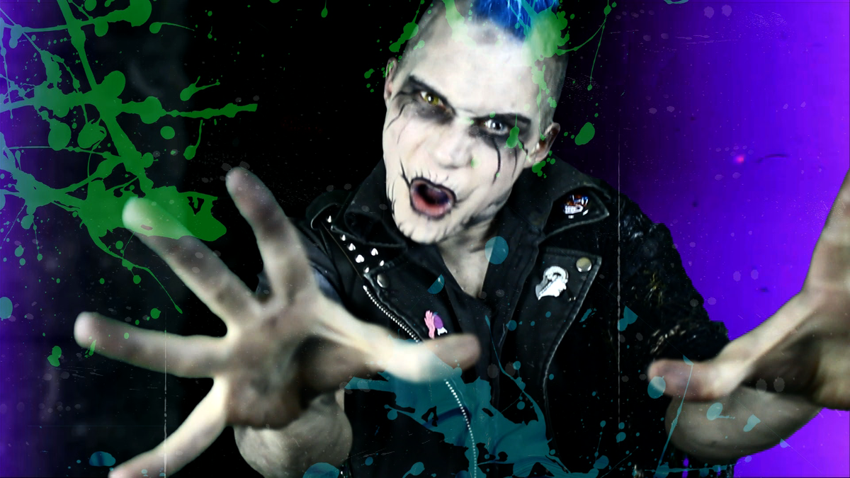 MrStrangeTweets's tweet photo. New music video coming this Saturday! 🤪 #mrstrangeuk #piggy #threelittlepigs #mrstrange #wastelander https://t.co/zIYJVGhCQk