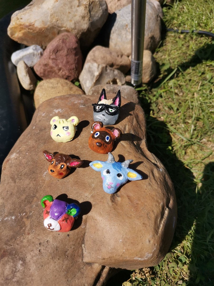 hello I'm selling Animal Crossing pins!!they are made out of polymer clay and are 3-4€ depending on the character (+shipping)dm me if interested, you can also commission your fav character  #acnh    #animalcrossing  
