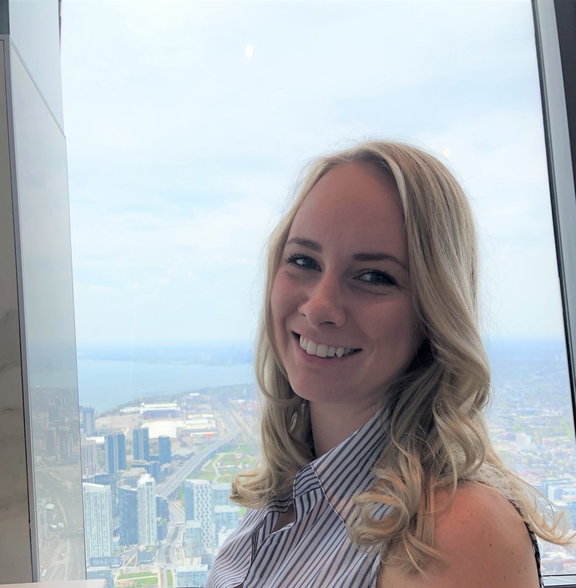 GDMS_C's tweet photo. Last week for #NationalInternDay, Belle and Colin shared details of their experience of virtual onboarding + networking online. If you’re a student interested in working with us, this article is the best way to get a glimpse into the #GDIntern experience: https://t.co/jC5jjqYSm1. https://t.co/tflP0XcmMO
