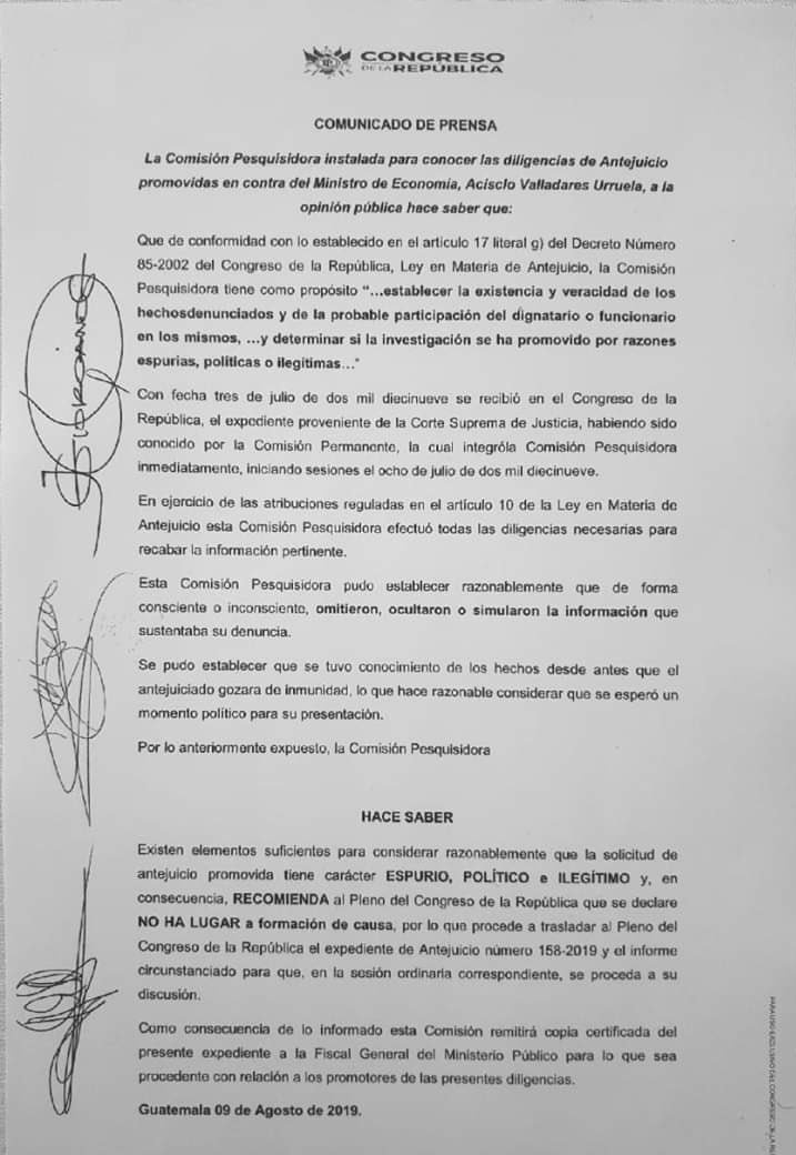 Ricigt1's tweet photo. ¿Por qué Asisclo quedó libre y ejerciendo como Ministro de Jimmy pese a haber sido denunciado en el caso coimas de #TIGO a Congresistas? 🔎Pues mire usted quien integró la Comisión Pesquisidora en el @CongresoGuate. Los diputados: Anibal Rojas y Manuel Giordano. #PactoDeCorruptos https://t.co/1YLwMCC0UK