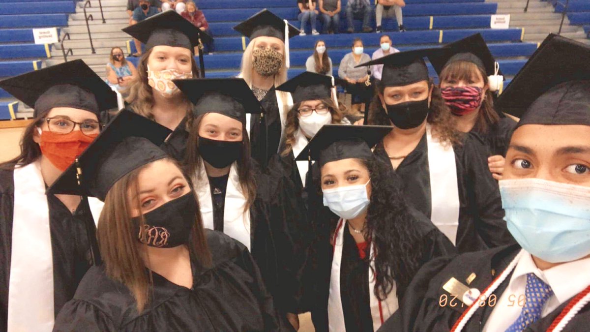 ChattStateCC's tweet photo. The TCAT class of 2020 worked through masks and an abrupt switch to online leaning. Congratulations, you made it! #chattstate #chattstategrad #tcat https://t.co/M2ITFlc91u