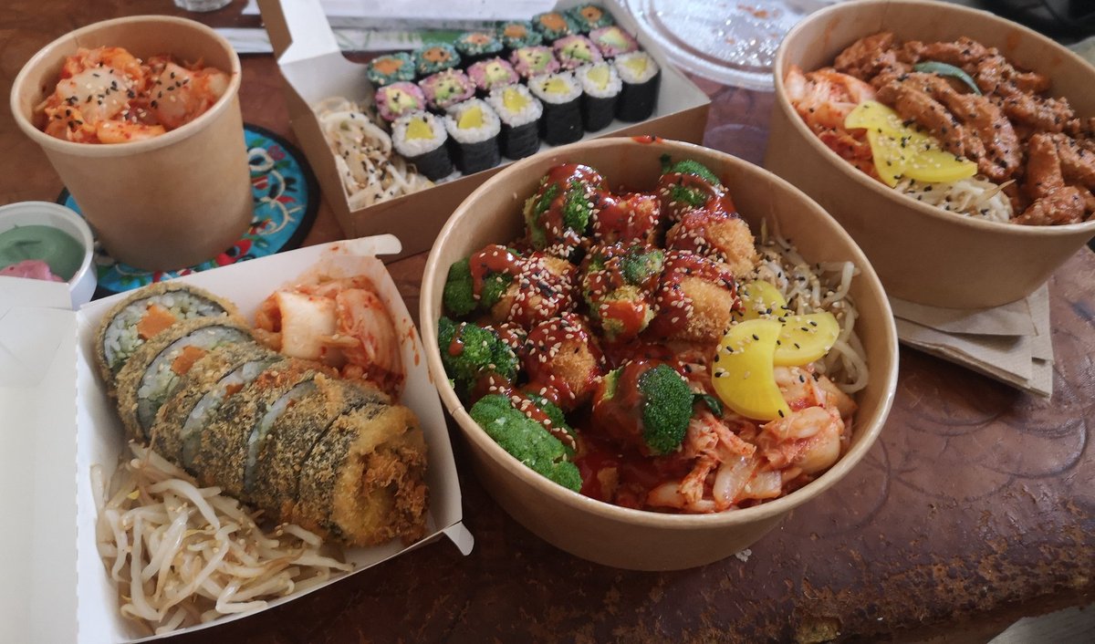 imweinkeller's tweet photo. Vegan Day ๐ #KimbapSpot #Bochum https://t.co/GSlBIvYwjB