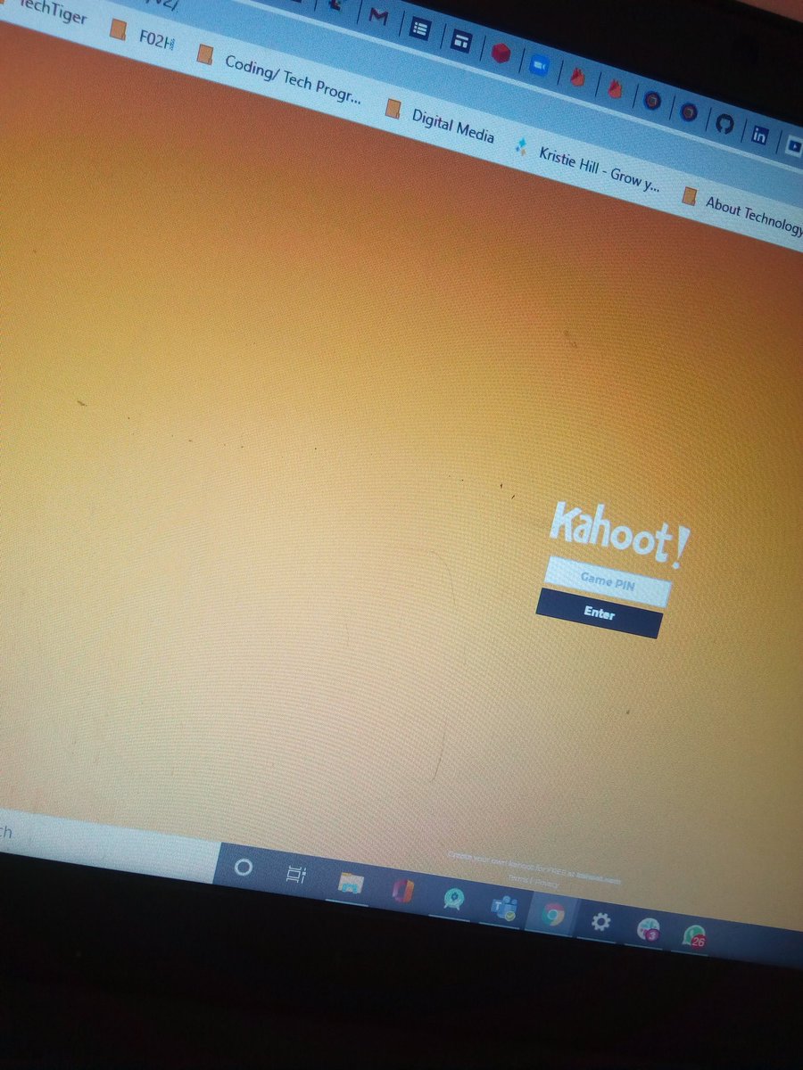 MnLikBubs's tweet photo. The event organisers did a @GetKahoot quiz. I so bombed it! loL! Congrats to the winners! #GADS2020 @andela_alc @pluralsight @googleafrica #100daysofgads2020 #androidstudio #100DaysOfCode #codejediintraining https://t.co/NH61Xv3qLm