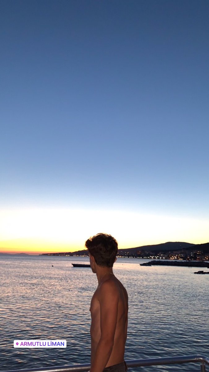 Herkez Haketti Hayatı Yaşar...