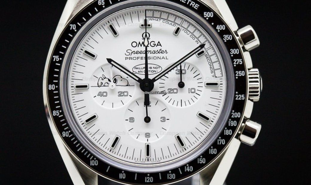 Suite à ces évènements Omega se voit recevoir le Silver Snoopy Award qui est la plus grand distinction distribué aux entreprises privée qui ont œuvré pour la sécurité du vol. C’est pour cela que sur plusieurs éditions on peut apercevoir Snoopy.