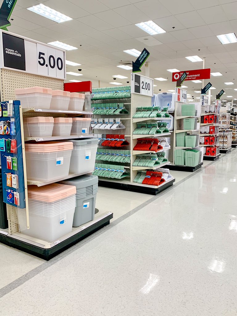 Alexandra_Berg1's tweet photo. Even though things aren’t the norm, we have everything you could need for your dorm ! @ T-0642 @BullseyeBrit @hayleyattarget @nikihcopeland @aldenkooken @TargetJohnV 🎯♥️ https://t.co/62OiET0j9O