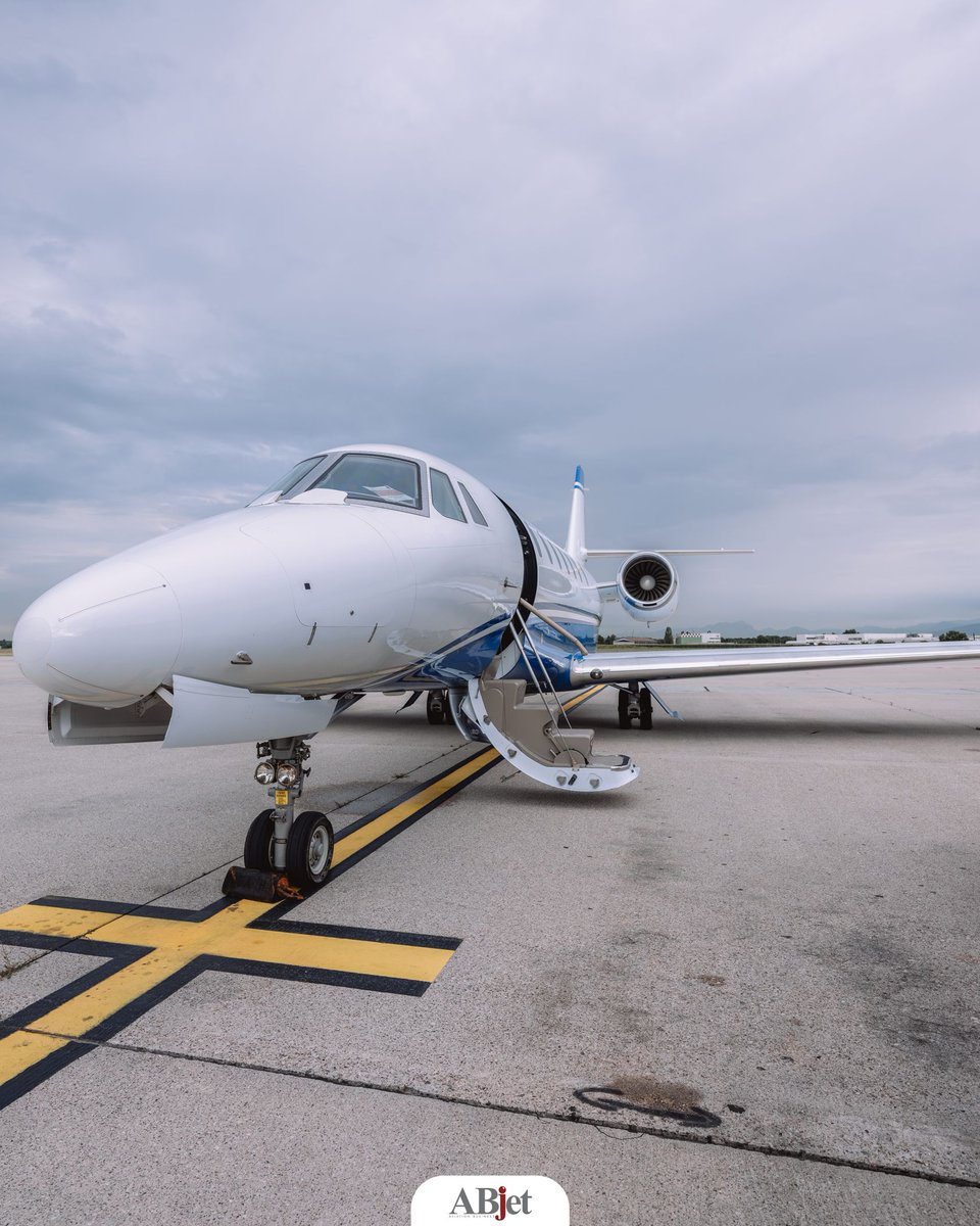 abjet_it's tweet image. Getting ready to take-off phase 🛫
Book it now 📲 h24/7 🧑🏻‍✈️👨🏻‍✈️
#flyabjet #XLS #aliven #charter #charterjet #jet #luxury #privatejet #citation #jetcharter #comfort #travel #traveltheworld #luxuries #luxuryliving #luxurystyle #luxuryfashion #luxurylifestylemagazine #luxurylifestyle