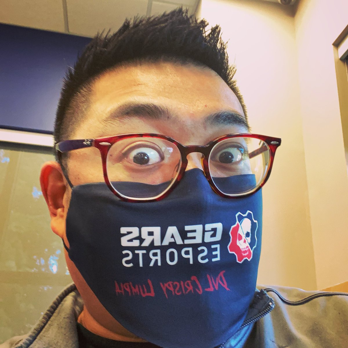 crispy_lumpia_'s tweet photo. Just continuing to press on. #statusquo #workweekvibes https://t.co/NQNpJAE4aO