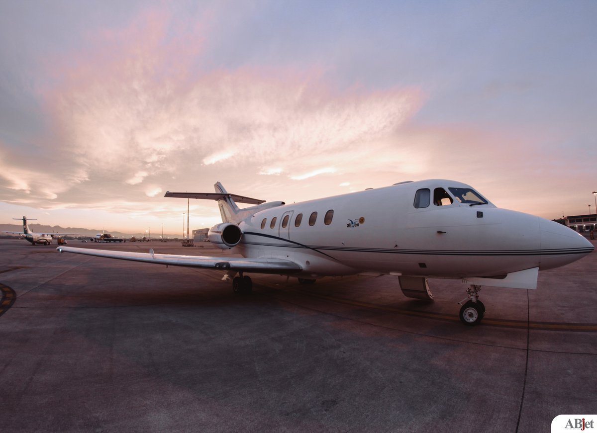abjet_it's tweet photo. Book your flight and enjoy the first light of the sunrise🎆🛩
#flyabjet #XLS #aliven #charter #charterjet #jet #luxury #privatejet #citation #jetcharter #comfort #travel #traveltheworld #luxuries #luxuryliving #luxurystyle #luxuryfashion #luxurylifestylemagazine #luxurylifestyle https://t.co/cIPtTZrKYx