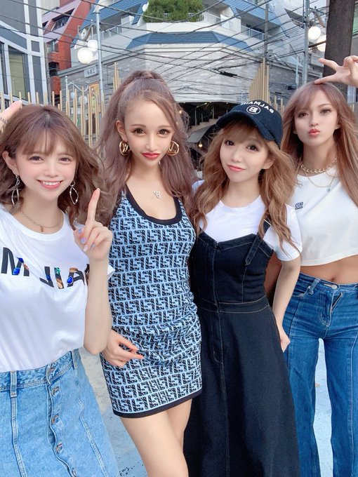 今日も１日おつかれさま🐰🐰🐰 https://t.co/F95PsFsxZ8<a href="/tag/%E3%83%95%E3%82%A1%E3%83%83%E3%82%AD%E3%83%B3%E3%82%B0%E3%83%A9%E3%83%93%E3%83%83%E3%83%84"class="tags"><span>#ファッキングラビッツ</span></a>