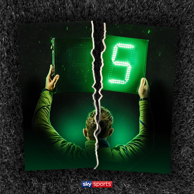 A CRACKED FOURTH OFFICIAL'S ELECTRONIC BOARD/thread