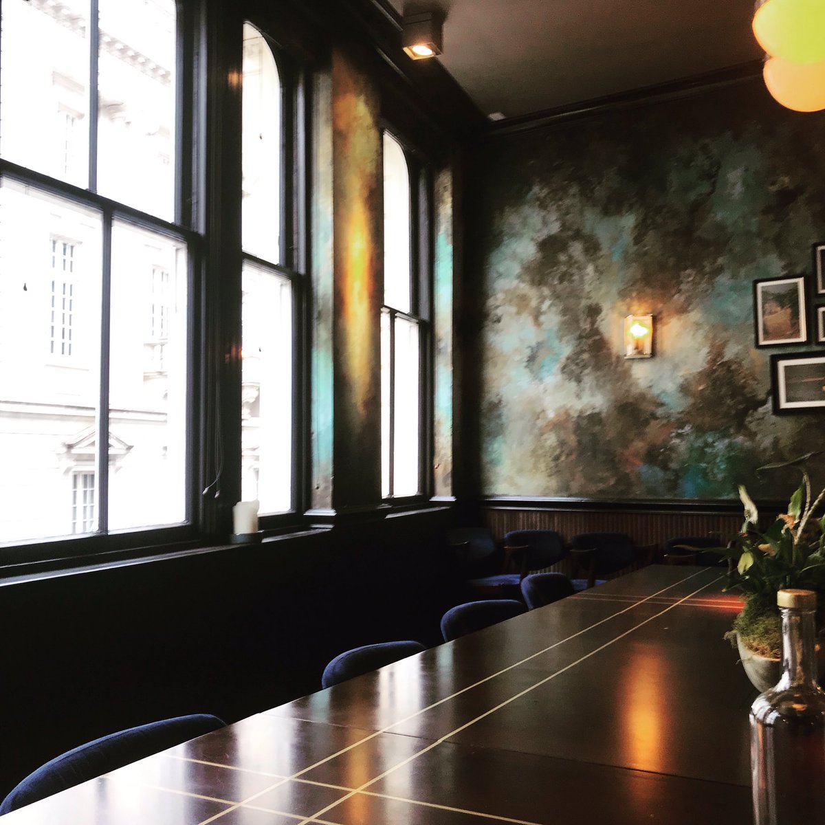 Our private dining rooms are available for small gatherings, team meetings and intimate events. Enquire about last minute availability for August whilst we are offering 50% off food for the Eat Out to Help Out scheme. Mon-Wed up to £10pp. #cabotte #city #eatouttohelpout #wine