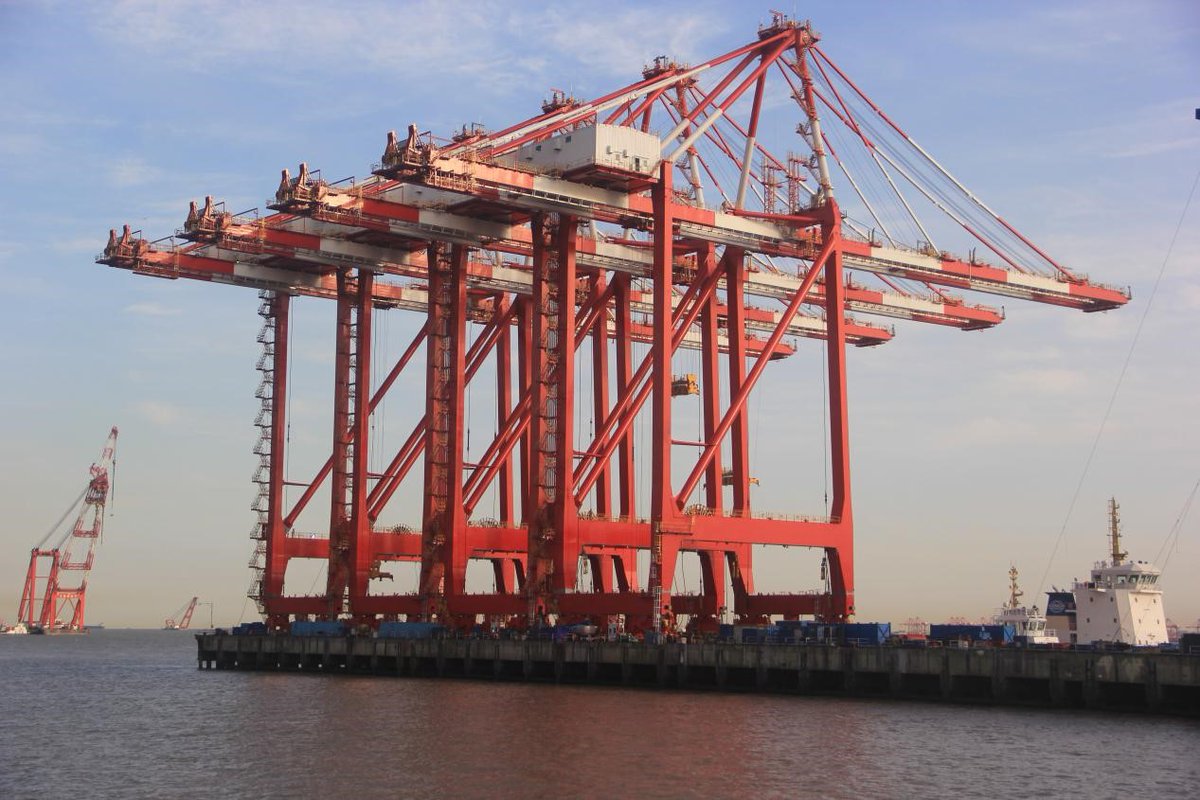 OrlacoVision's tweet photo. Check out how Orlaco AF-Zoom HD-E IP cameras, visual Artificial Intelligence, remote controls and equipment management are being applied in intelligent advanced driving assistant system for port cranes. https://t.co/Nln2wP6CMW
#portofhaifa #haifaport #containershipping #orlaco https://t.co/kSimQi2ARb