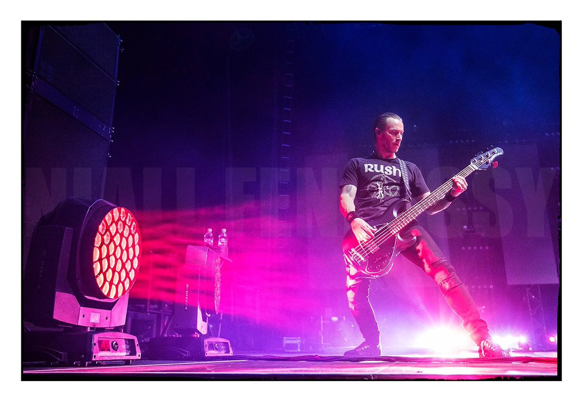 alterbridge's tweet photo. B. Marshall.

Photo: NF https://t.co/wvwBUcGTsL