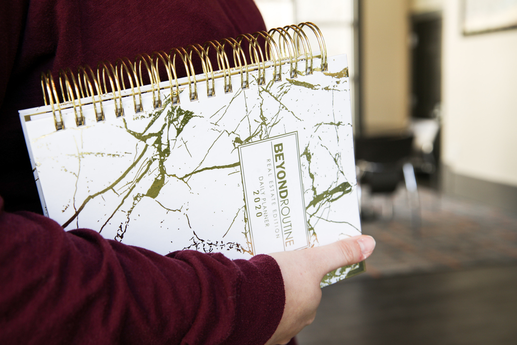 Do you ever feel, as a busy real estate agent, you don’t know where to start? Our planners will help you and they're 75% off! Check them out now! #BeyondRoutinePlanner⁠
beyondroutineplanner.com
.⁠
.⁠
.⁠
#LivingBeyond #BusyLife #RealEstateAgent #RealEstatePlanner