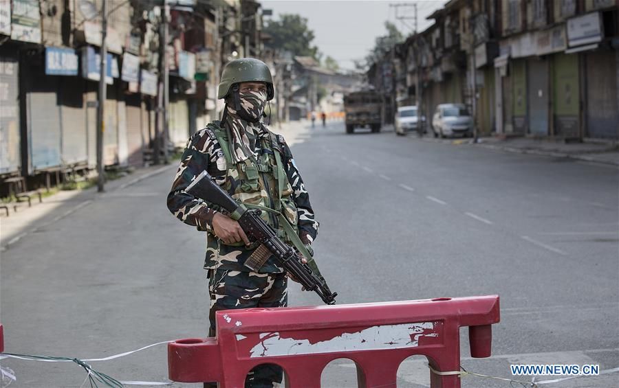 globaltimesnews's tweet photo. The Indian military siege of the #Kashmiri people by what is now a de-facto police state has been ongoing for 365 days, with no end in sight, Moin ul Haque, Ambassador of #Pakistan to China, told the Global Times at an exclusive interview. #IOJK https://t.co/yUzZGUHP6r https://t.co/1wj5t06Eki