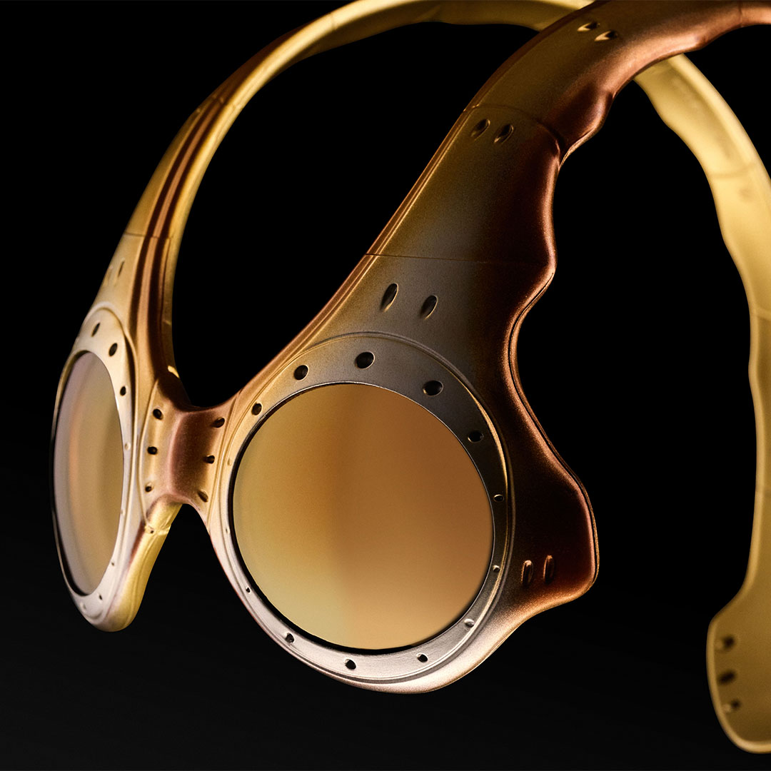 HYPEBEAST's tweet photo. Oakley's 2 OVERTHETOP has returned in "Precious Mettle" for the 20th-Anniversary.
Photo: Oakley

Learn more: https://t.co/Kenud0tlAx https://t.co/vXNyf3FIIo
