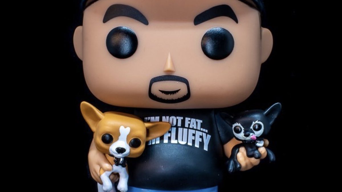 fluffyguy's tweet image. RT or copy paste &amp;amp; tweet “Hey Fluffy, can u please hook me up with a new #GabrielIglesias FUNKO POP” 4 ur chance to WIN. Better odds than powerball and free to play baby 😁