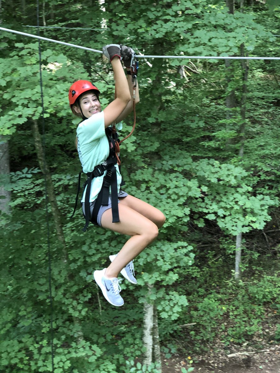 2013iateachofyr's tweet photo. 🥳 Happy 19th Birthday Kai Catherine @kaijohnson24 We are so proud of you ... facing your fears and being yourself! ✌️❤️☀️🥰 #2dayslate #GeorgiaBirthday #crazyshopper https://t.co/SN3Ae4zTyb