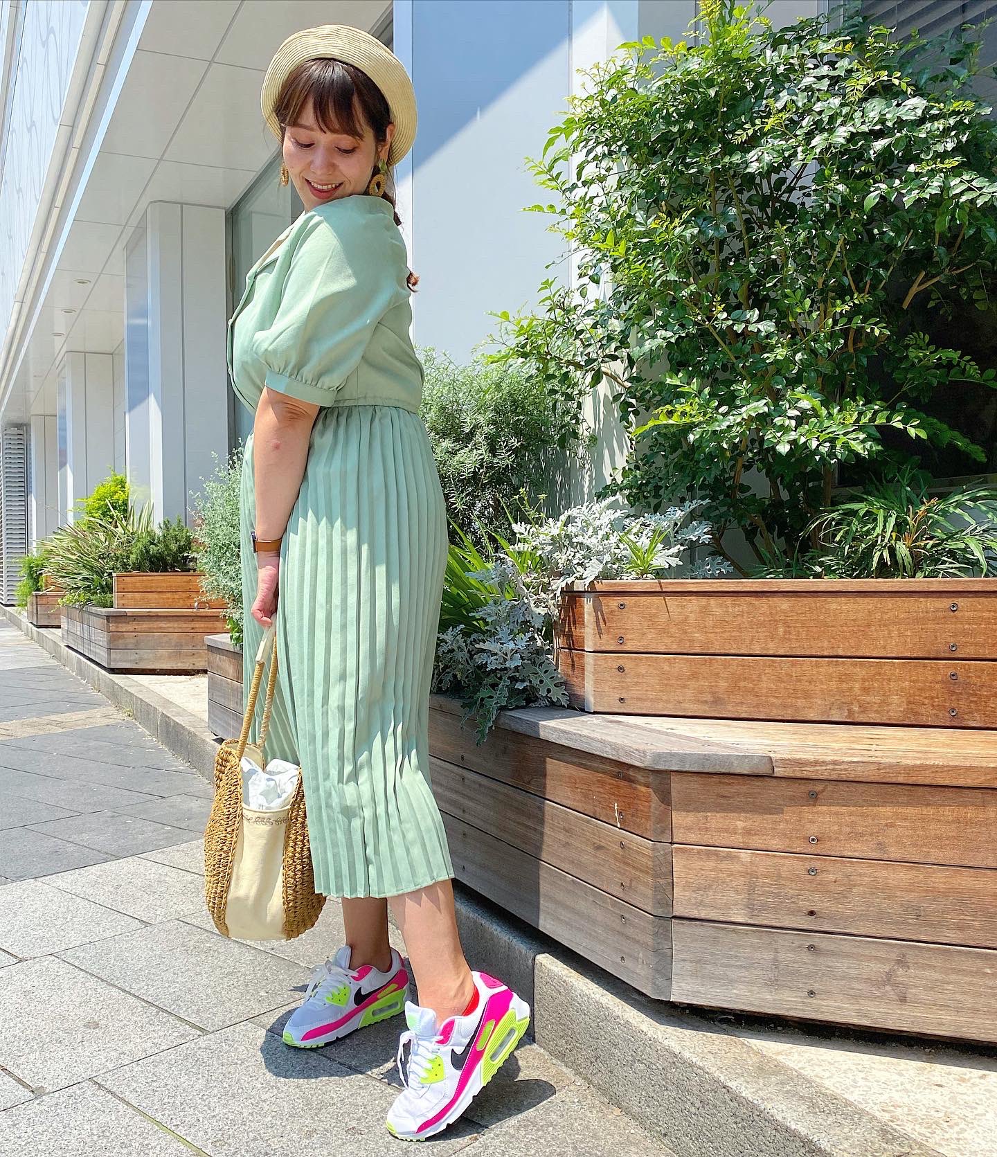 アイシャ ラファーファ Pa Twitter レトロワンピースとスニーカー One Piece Abab 17 Sneaker Nike 26 0 Watch Uspoloassn Beret Greenlabelrelaxing Bag サンキ Earring Lattice Plussizefashion ぽっちゃりコーデ T Co Hgpprmfewh Twitter