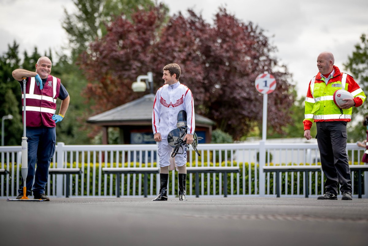 Naas Racecourse (@naasracecourse) on Twitter photo WHO IS YOUR LOCKDOWN HERO?🦸Is it your neighbour, GP, care worker? Or a teacher, shopkeeper, postman or friend?
NOMINATE A #LockdownHero & they could WIN
🛌4 night staycation <a href="/HeritageLaois/">The Heritage</a>
🚗Use of a <a href="/ColmQuinn_bmw/">Colm Quinn BMW</a> for a week
💰€2000
Enter➡️bit.ly/3gB9WvR WHO IS YOUR LOCKDOWN HERO?🦸Is it your neighbour, GP, care worker? Or a teacher, shopkeeper, postman or friend?
NOMINATE A #LockdownHero & they could WIN
🛌4 night staycation <a href="/HeritageLaois/">The Heritage</a>
🚗Use of a <a href="/ColmQuinn_bmw/">Colm Quinn BMW</a> for a week
💰€2000
Enter➡️bit.ly/3gB9WvR
