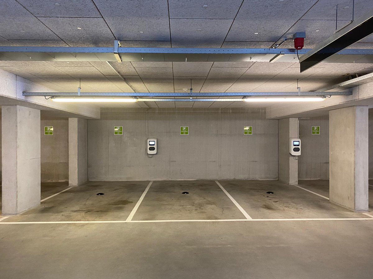 After #COVID19 , companies have to adapt to a new workplace reality. We just delivered an indoor #smartworking #IoT solution allowing employees to check real time #parking availability,  monitor #charging locations and pre book a parking place before driving to the office.