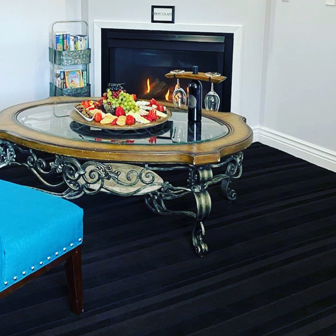 napavalley853's tweet photo. Tanya,
Thank you for spending Sunday with us! 
You captured lot’s of great pictures. It truly was a pleasure working with you.

Warm regards, Hotel Staff https://t.co/wHZvAe7NLn