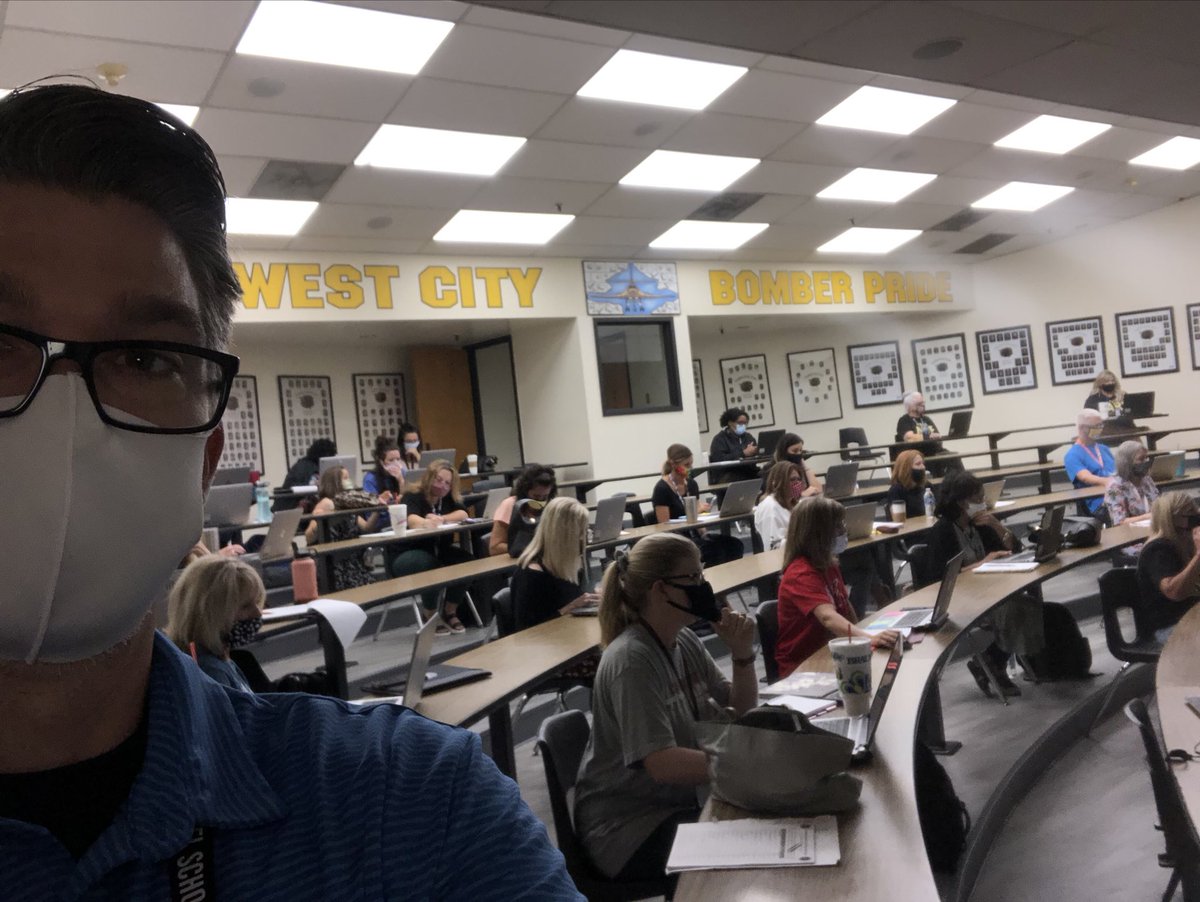 TeachFromHere's tweet photo. The fantastic ⁦@SloopHaley⁩ and amazing ⁦@rennickteach⁩ are working with our super-wonderful counselors on using ⁦@CanvasLMS⁩.
#winning #oklaed #mdpurpose https://t.co/ve9mkJlhuz