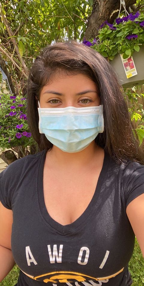 uiowa's tweet photo. Research shows that if more than 80% of the population wears a face covering, the pandemic would end. https://t.co/fXY3tzg2m6 #MaskUpIA https://t.co/dzQElwJ1e6