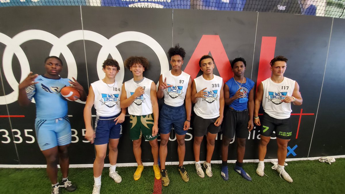 BestCoastCamps's tweet photo. #squadpics https://t.co/3KA3Ob2uyK