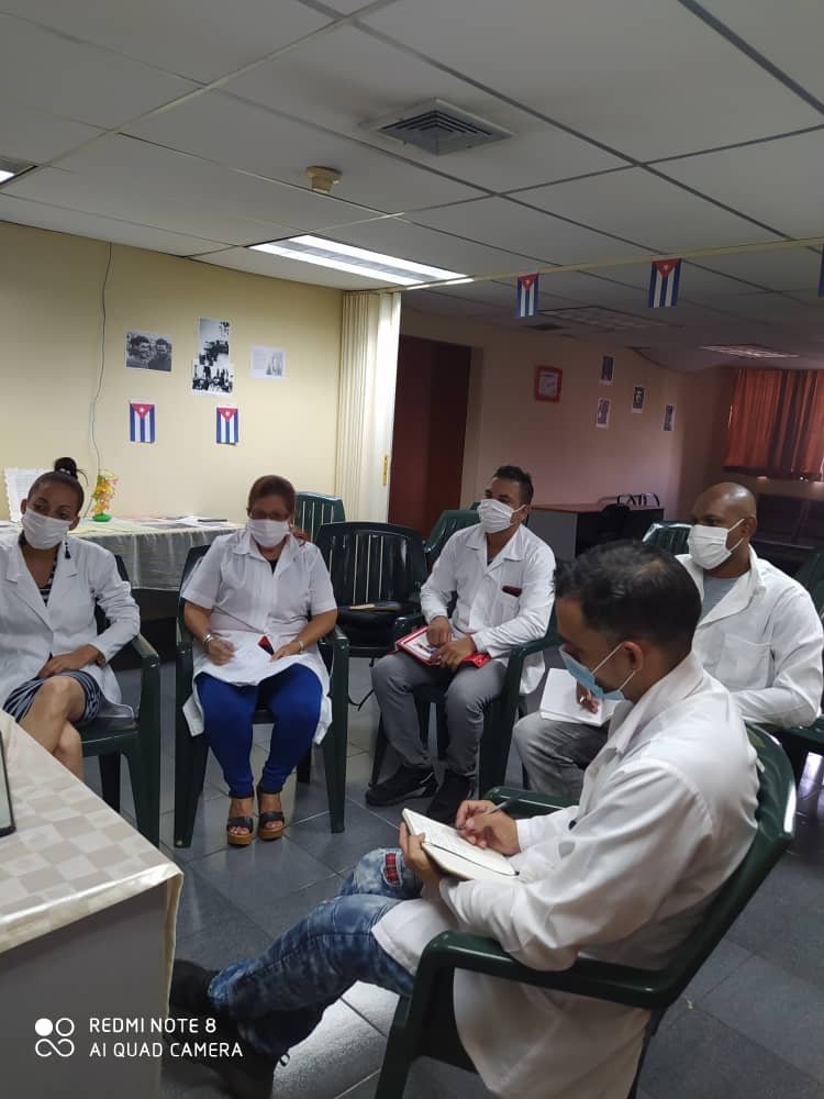 LilyWad75051099's tweet photo. Edición XXIX  del Entrenamiento en Gestión de los Procesos Básicos de la MMCV en la modalidad de EAD, en el estado Bolívar
@DiazCanelB @GarciaReinol @CamposYainer @AdanVillavicen5 @ElsoTamayo @LilyWad75051099 https://t.co/Iq5Ckkt6oa