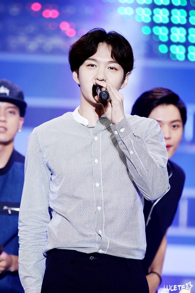 With_allday_CS's tweet photo. 🍑D-14

보여?

자, 선물이야. 쏟아지는 별, 별을 위장한 나의 사랑이야.

<서덕준 - 별치기 소년> https://t.co/wDSCqWuHoW