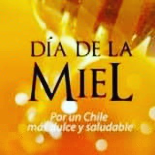 6 de Agosto: #DiadelaMiel
La #Miel es un #alimento perfecto, porque además de su delicioso sabor, tiene propiedades nutricionales y medicinales. Posee propiedades antibacteriales, antifúngicas y antivirales. Es un eficaz desinfectante y cicatrizante de heridas. 🐝