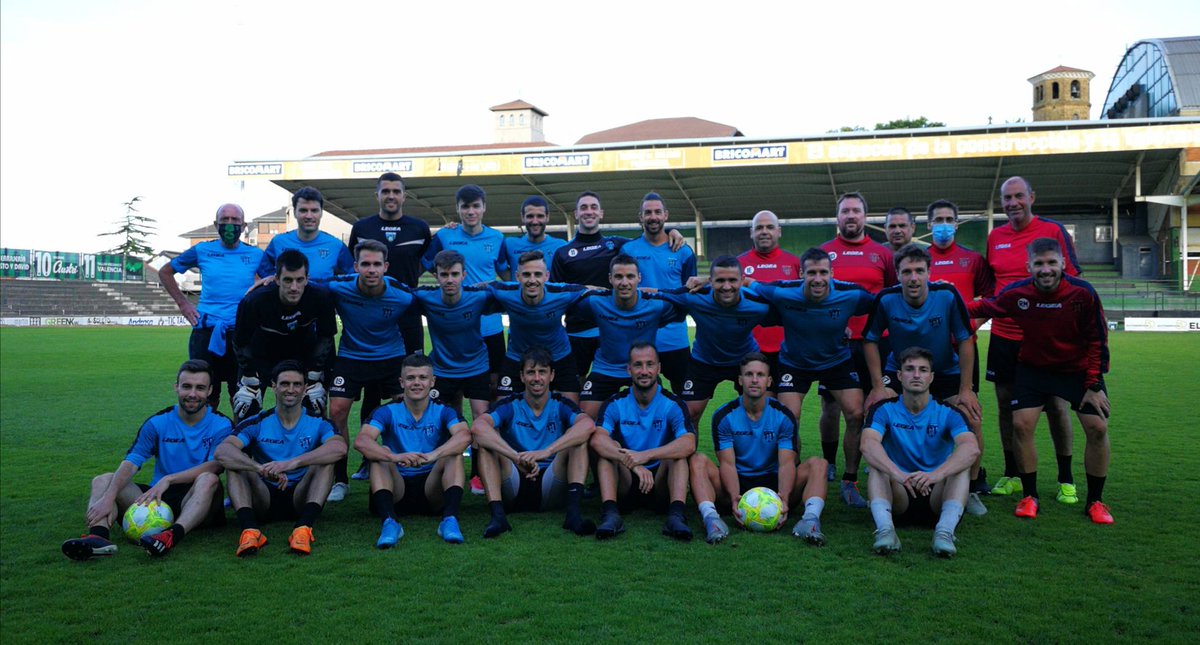 SestaoRC's tweet photo. ❗ OFICIAL | En el día de hoy nuestra plantilla al completo ha sido sometida a test serológicos.

💪 Todas las pruebas han arrojado un resultado negativo, por lo que el equipo continúa preparando el encuentro de este sábado con total normalidad.

#ItzulikoGara https://t.co/3RvpNFLIYU