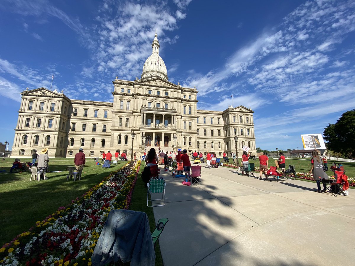 Jenn Schanz tweet media