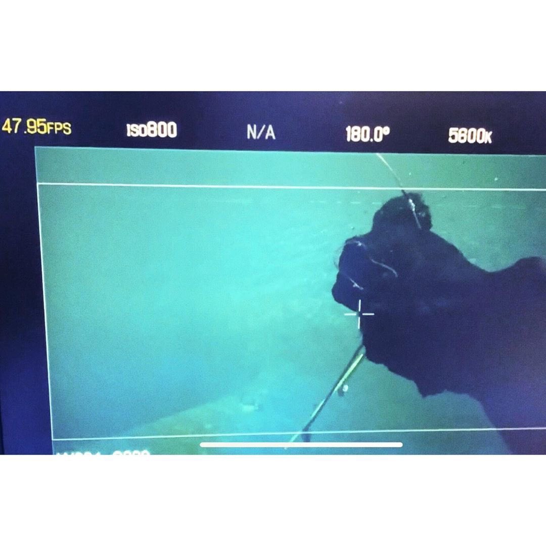 BUBBLETEAHOLIC's tweet photo. ดูเหมือนว่านักแสดง 'pirates 2' ได้ถ่ายทำใต้น้ำรอบที่ 4 เสร็จเมื่อ 2 วันก่อนและการถ่ายทำใต้น้ำรอบที่ 5 เสร็จสิ้นในวันนี้ค่ะ

cr:milkteus https://t.co/M2Z0Y9T3QY