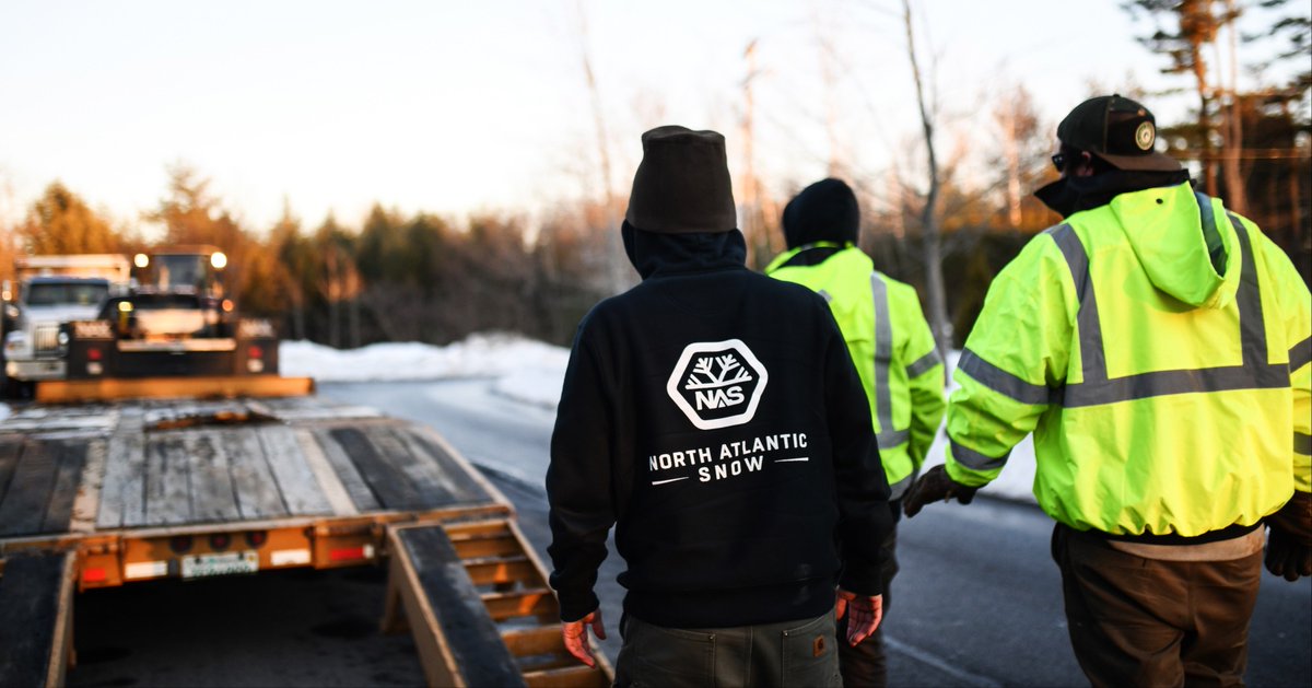 northatlantics1's tweet photo. We really do have the coolest crew around 😎❄️

#snowandicemanagement #icemanagement #snowremovalservices #snowandiceremoval #snowandiceremovalservices #iceremoval #iceremovalservice #snowservices #coolcrew #crew #snowcrew #snowbros https://t.co/wEe3abd2s0