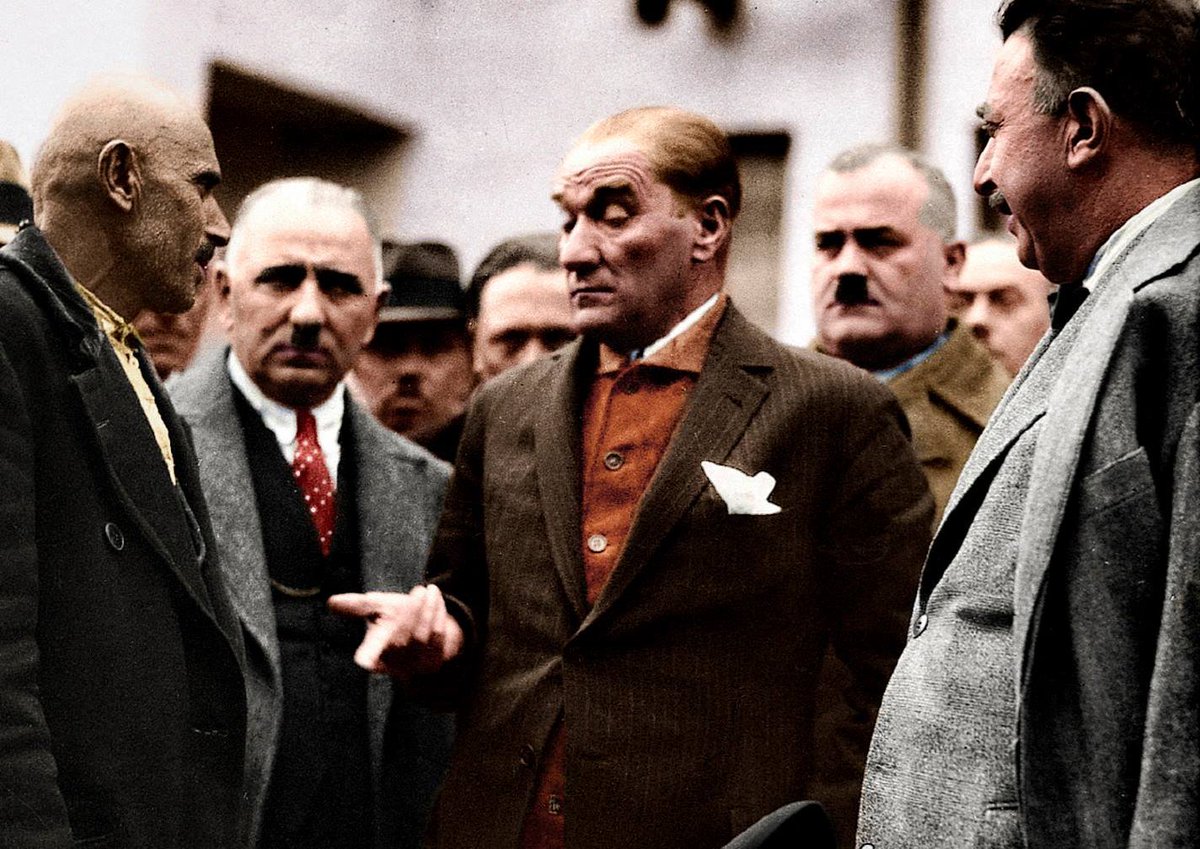 Çalışmadan, yorulmadan ve üretmeden, rahat yaşamak isteyen toplumlar; evvela haysiyetlerini, sonra hürriyetlerini daha sonra da istiklal ve istikballerini kaybetmeye mahkumdur.. 

Gazi Mustafa Kemal ATATÜRK 

#dolar #euro #altın