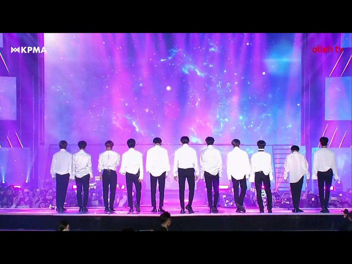 Smoothly_NRW's tweet photo. /우리워너원_3주년에도_사랑해
/ThreeYearsWithWannaOne https://t.co/ftXw6UVCiP
